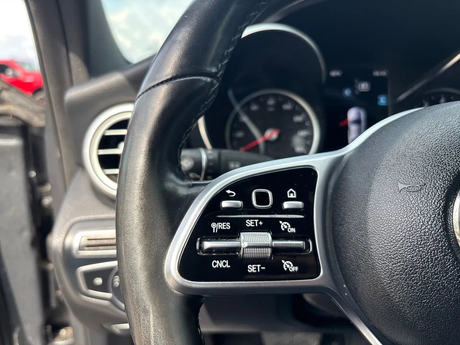 Used 2019 Mercedes-Benz C 300 4MATIC Sedan w/ Multimedia Package image 17