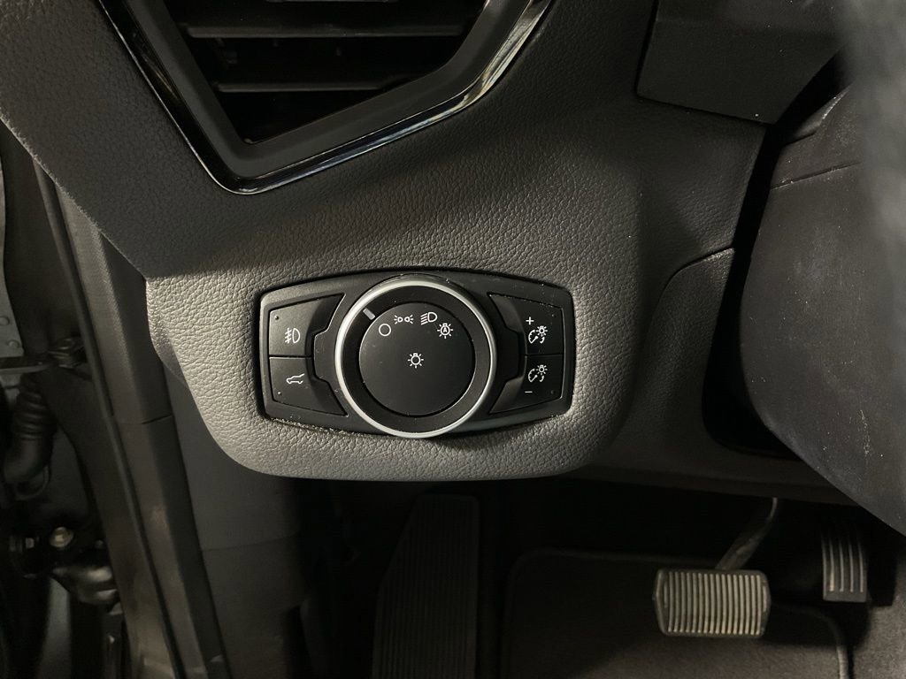 Used 2017 Ford Escape Titanium image 24