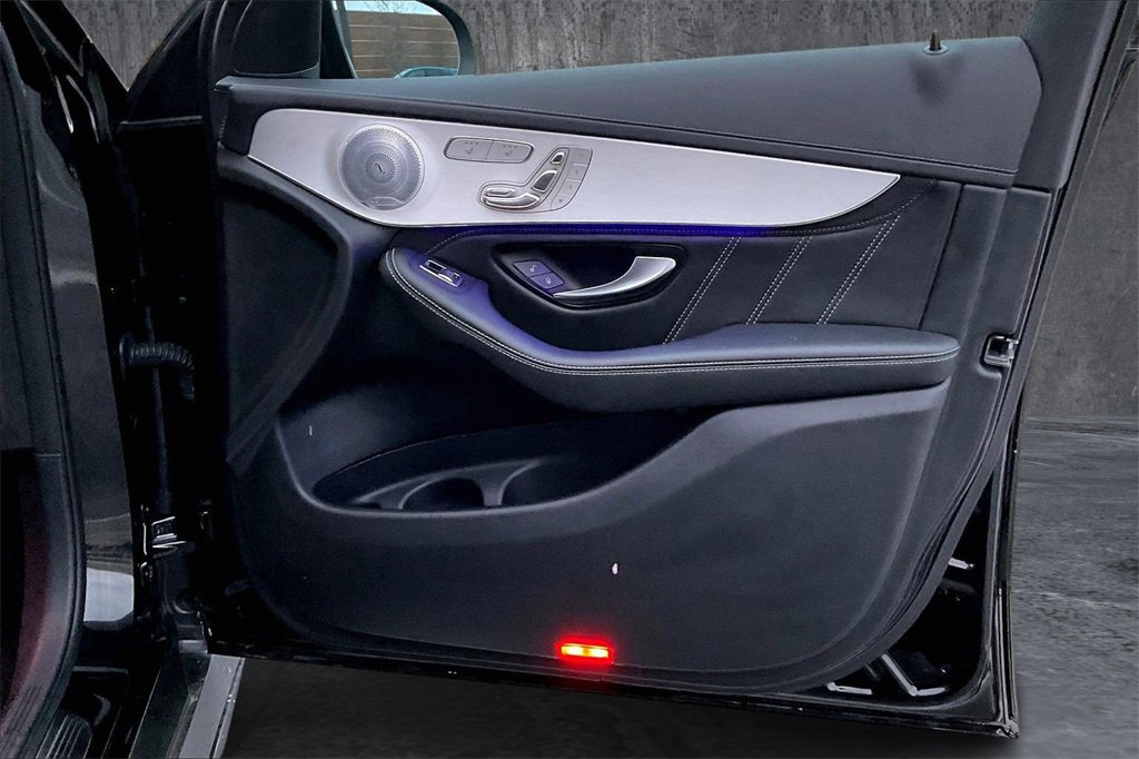 Used 2021 Mercedes-Benz GLC 63 AMG 4MATIC image 28