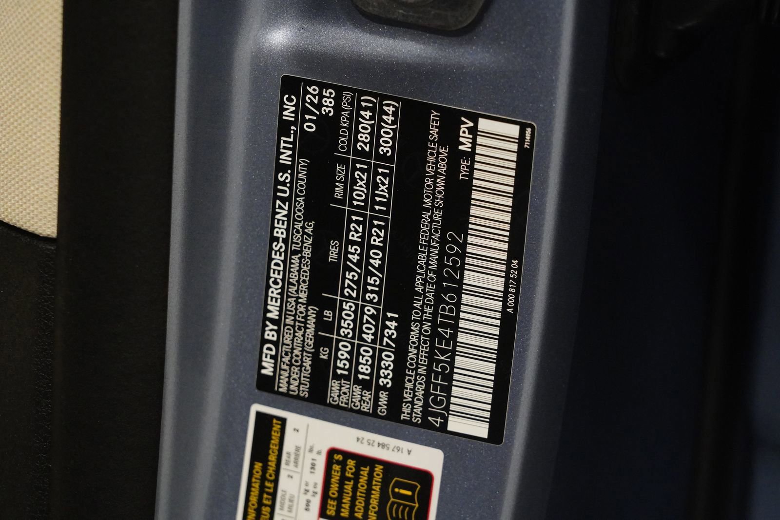 New 2026 Mercedes-Benz GLS 450 4MATIC image 36