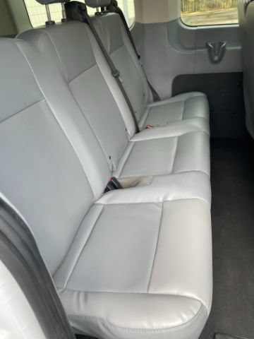 Used 2018 Ford Transit 150 XL RWD image 18