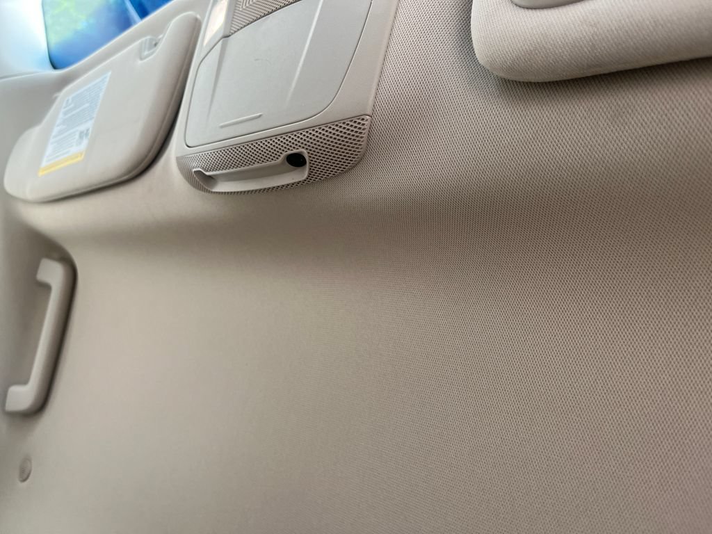 Used 2019 Lincoln Nautilus Select AWD/4WD image 18