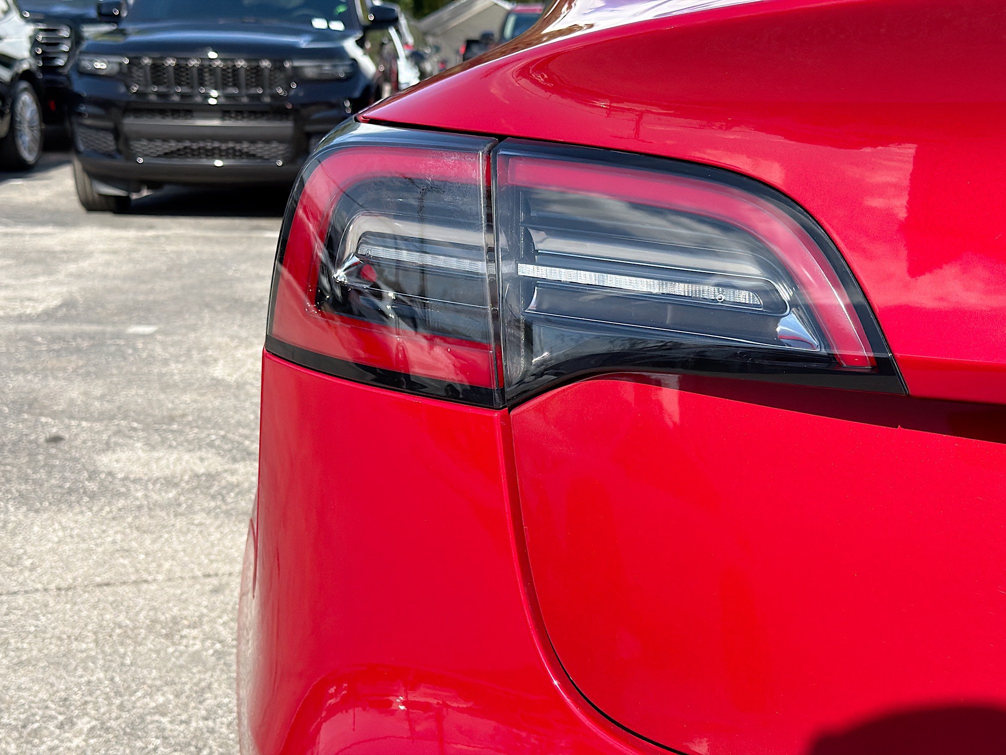 Used 2018 Tesla Model 3 Mid Range RWD image 10