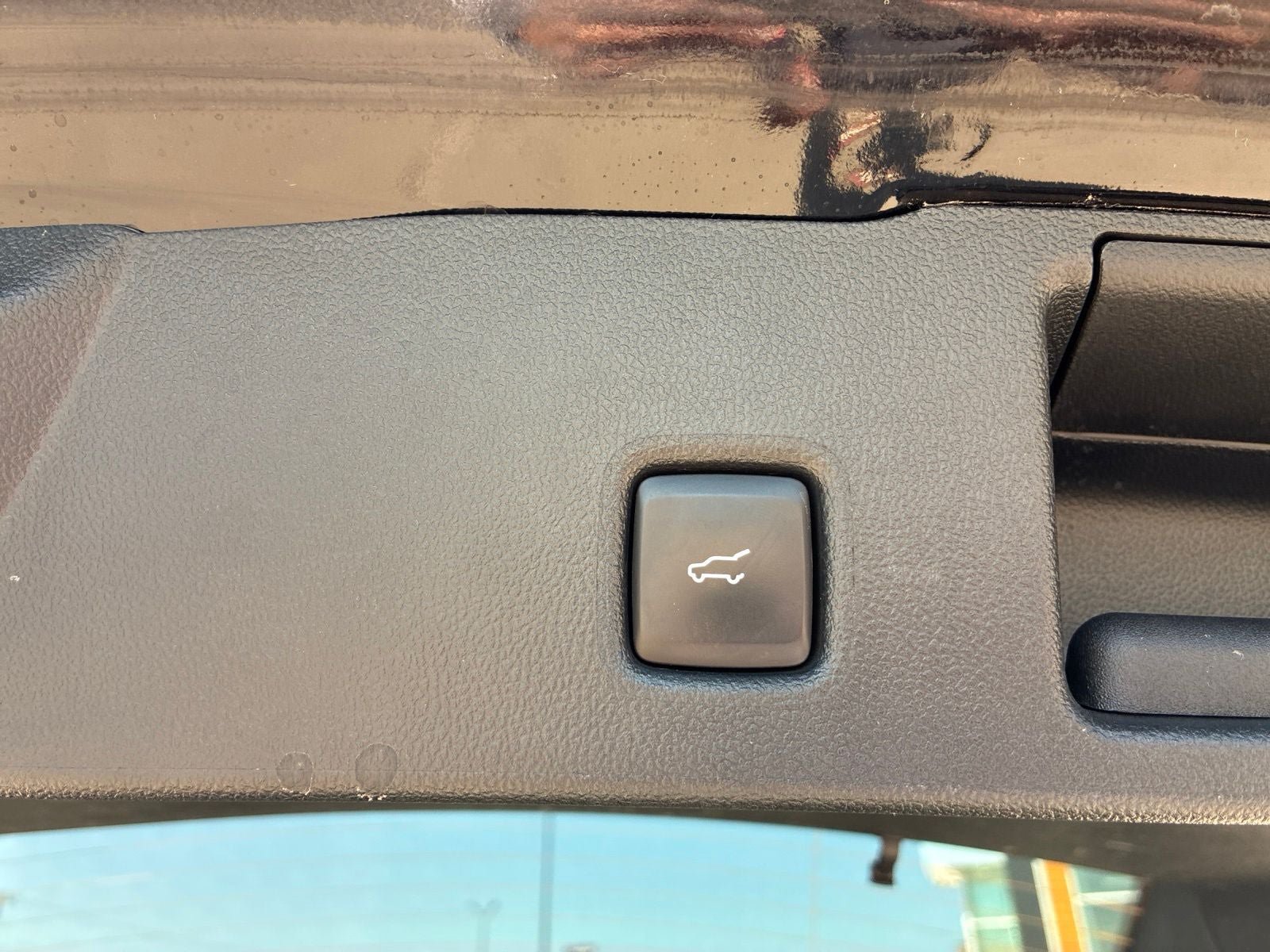 Used 2024 Ford Escape ST-Line AWD/4WD image 6