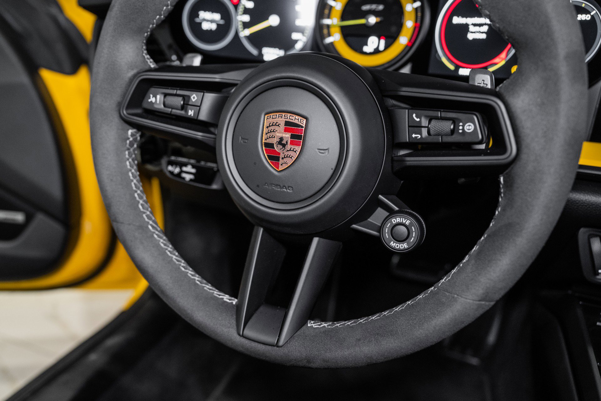 Used 2022 Porsche 911 GT3 image 45