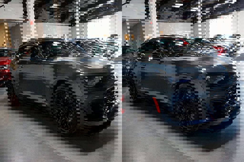 Used 2021 Chevrolet Camaro ZL1 image 34