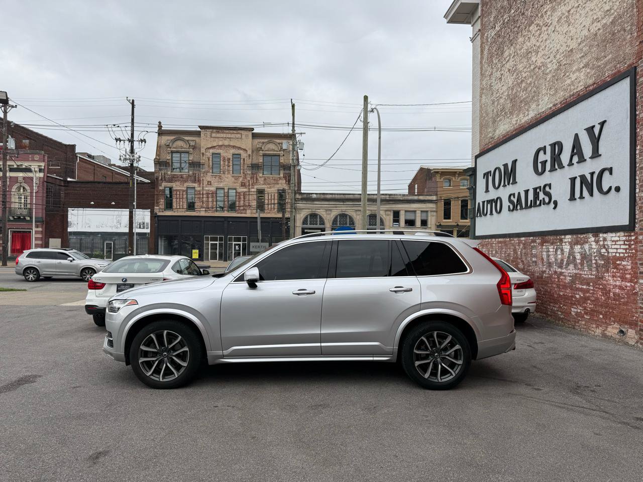 Used 2019 Volvo XC90 T5 Momentum FWD image 5