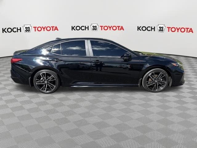 Used 2025 Toyota Camry XSE w/ Premium Plus Package image 9