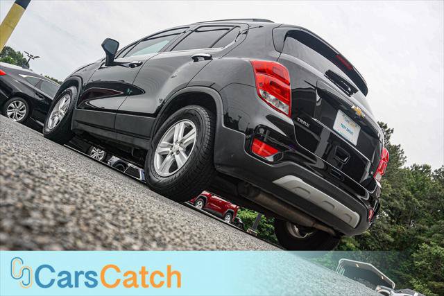 Used 2020 Chevrolet Trax LT w/ LT Convenience Package FWD image 5