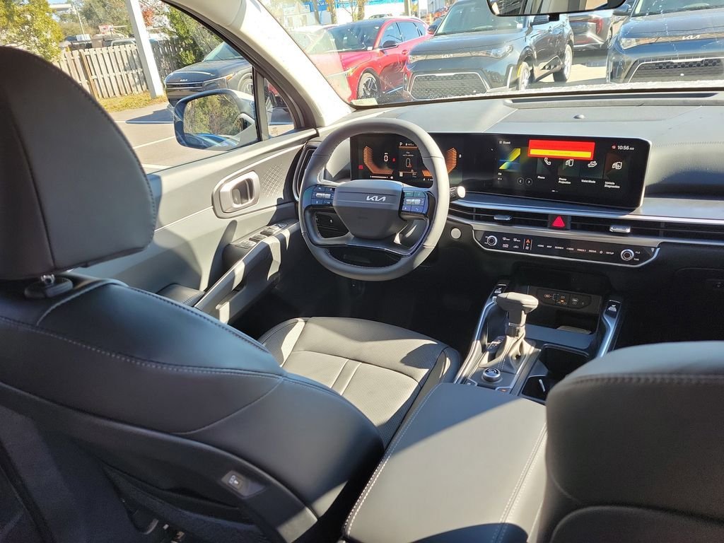 New 2026 Kia Sorento S w/ S Panoramic Sunroof Package image 16