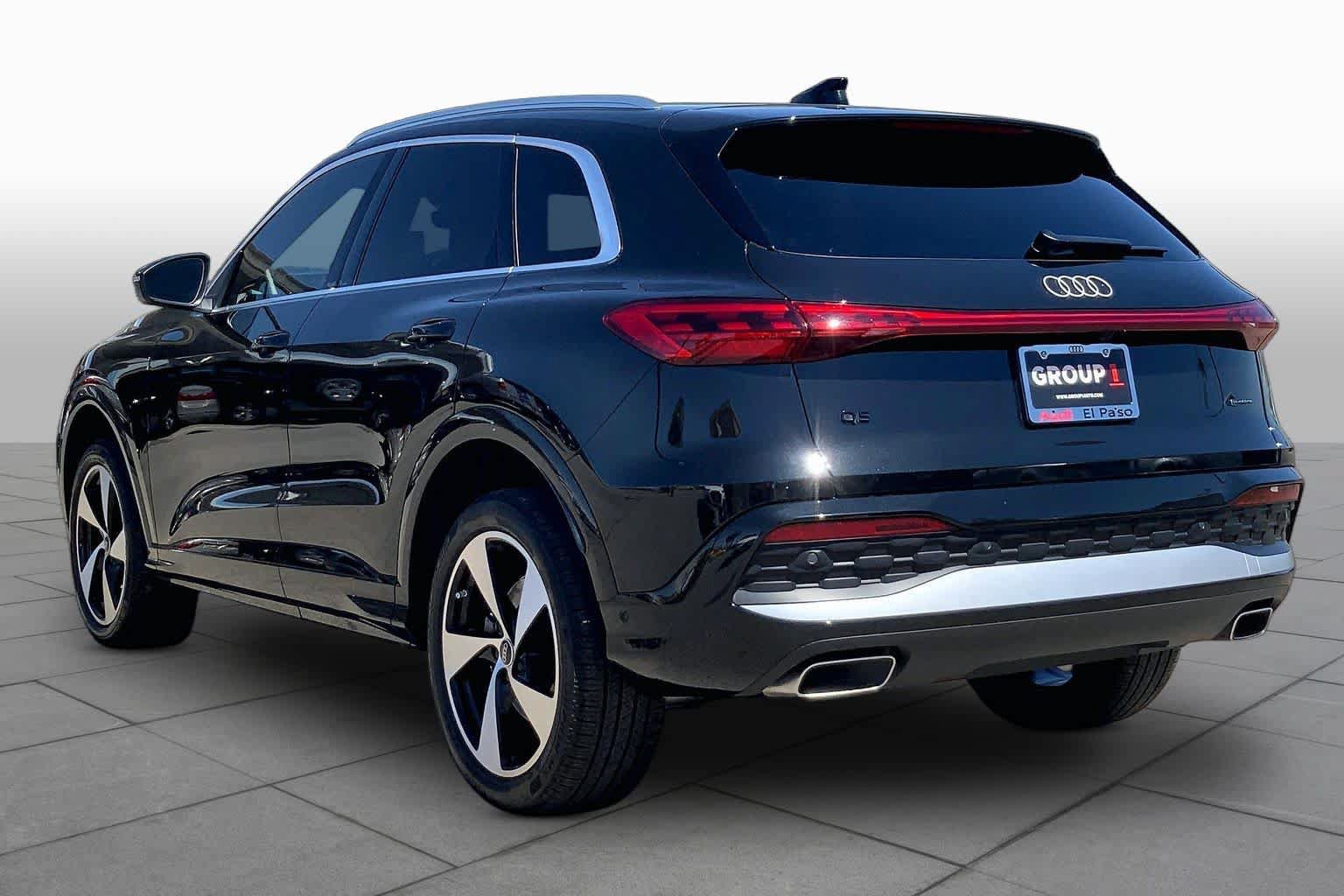 Certified 2025 Audi Q5 Premium Plus w/ Premium Plus AWD/4WD image 12