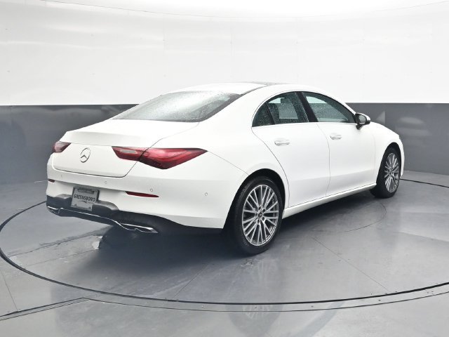 Used 2025 Mercedes-Benz CLA 250 image 4