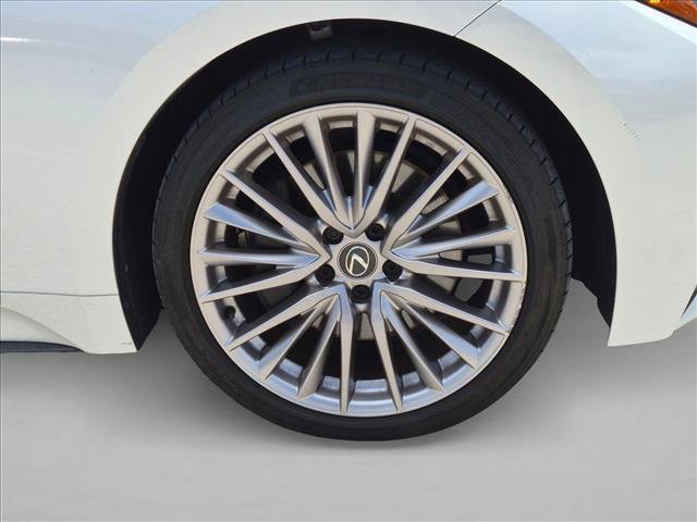 Used 2023 Lexus IS 300 w/ Premium Package RWD image 22