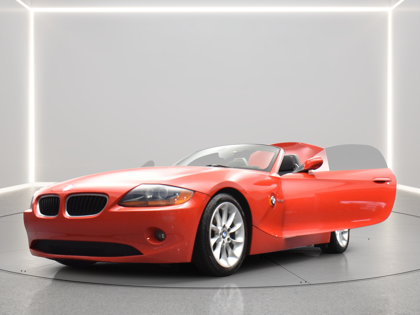 Used 2004 BMW Z4 2.5i RWD image 1