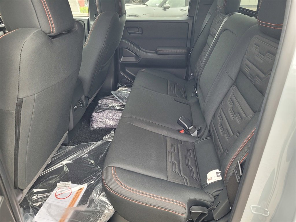 New 2026 Nissan Frontier PRO-4X w/ Pro-4x Convenience Package image 6
