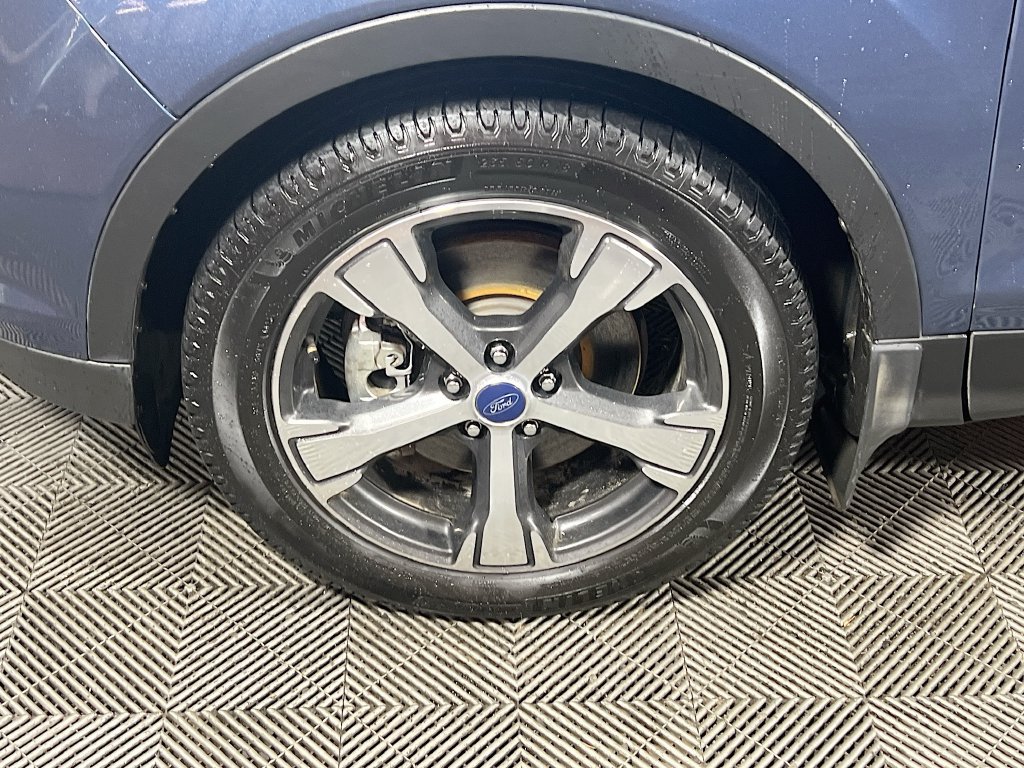 Used 2018 Ford Escape SEL AWD/4WD image 25