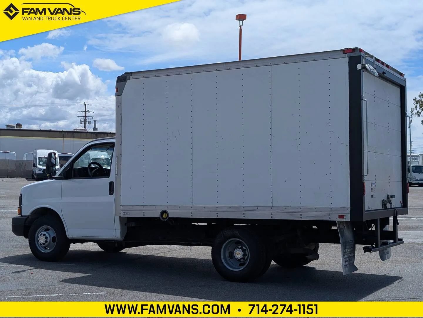 Used 2010 Chevrolet Express 3500 RWD image 5