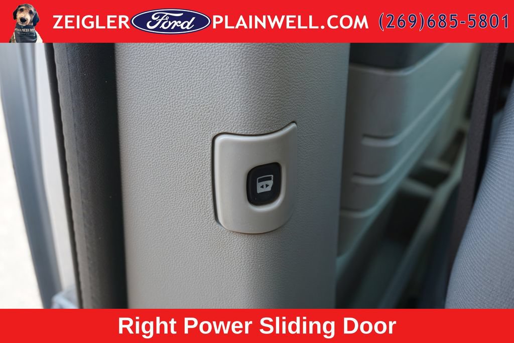 Used 2010 Dodge Grand Caravan Hero w/ Popular Equipment Group FWD image 8