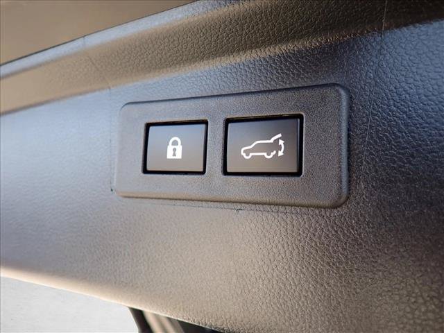 Certified 2025 Subaru Outback Premium AWD/4WD image 9