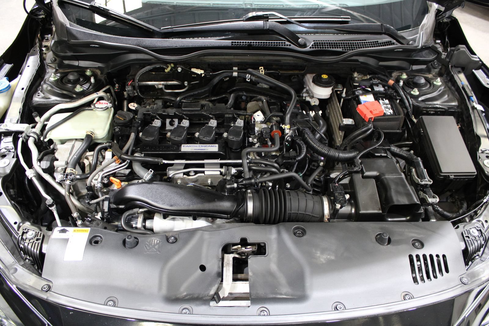 Used 2018 Honda Civic Sport image 31