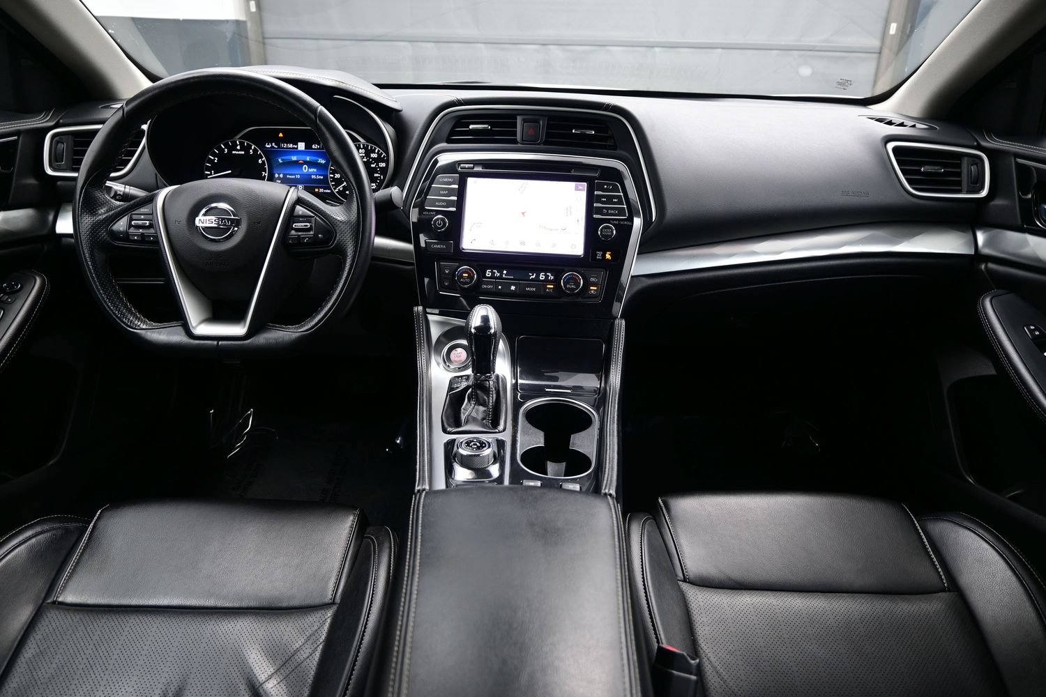 Used 2021 Nissan Maxima 3.5 SV w/ Floor Mat Group FWD image 17