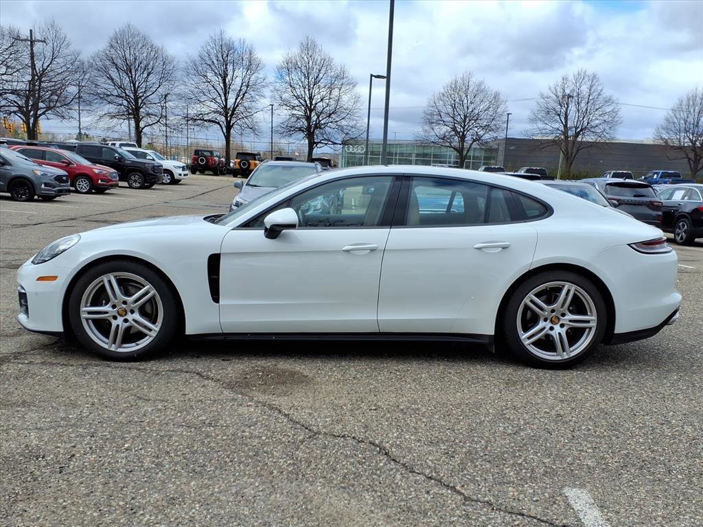 Used 2023 Porsche Panamera 4 image 2