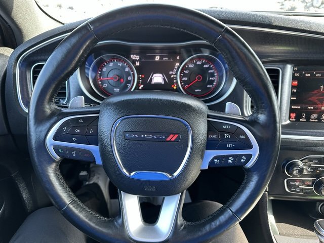 Used 2015 Dodge Charger R/T w/ Plus Group image 28