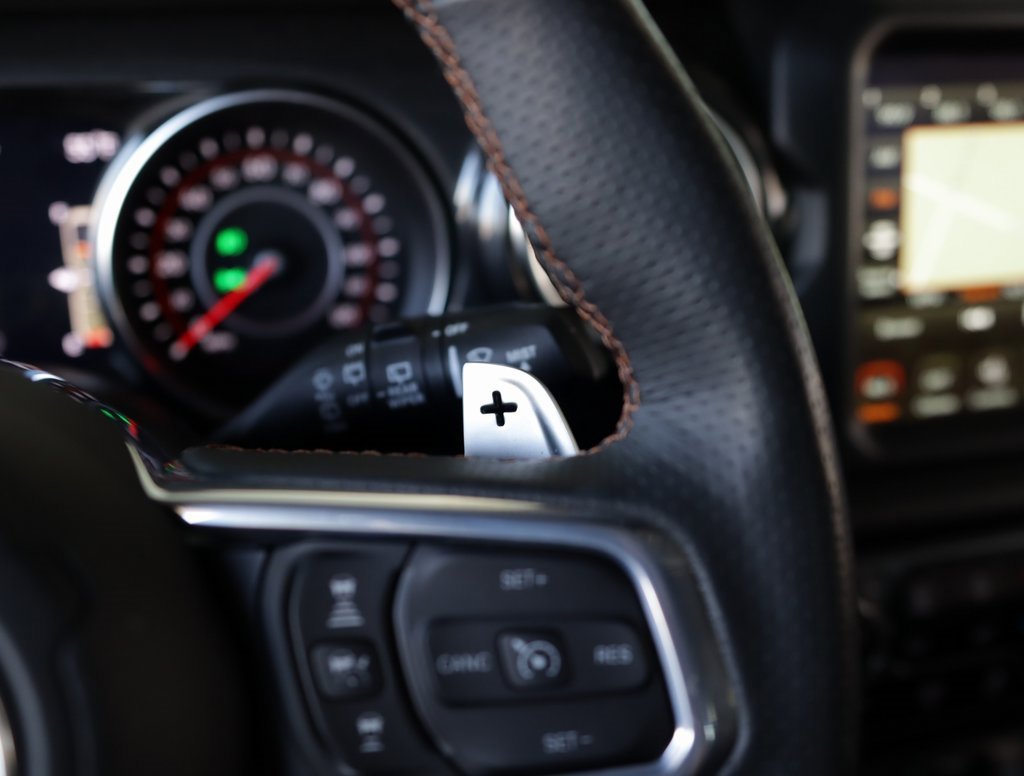 Used 2021 Jeep Wrangler Unlimited Rubicon w/ Trailer Tow Package image 12