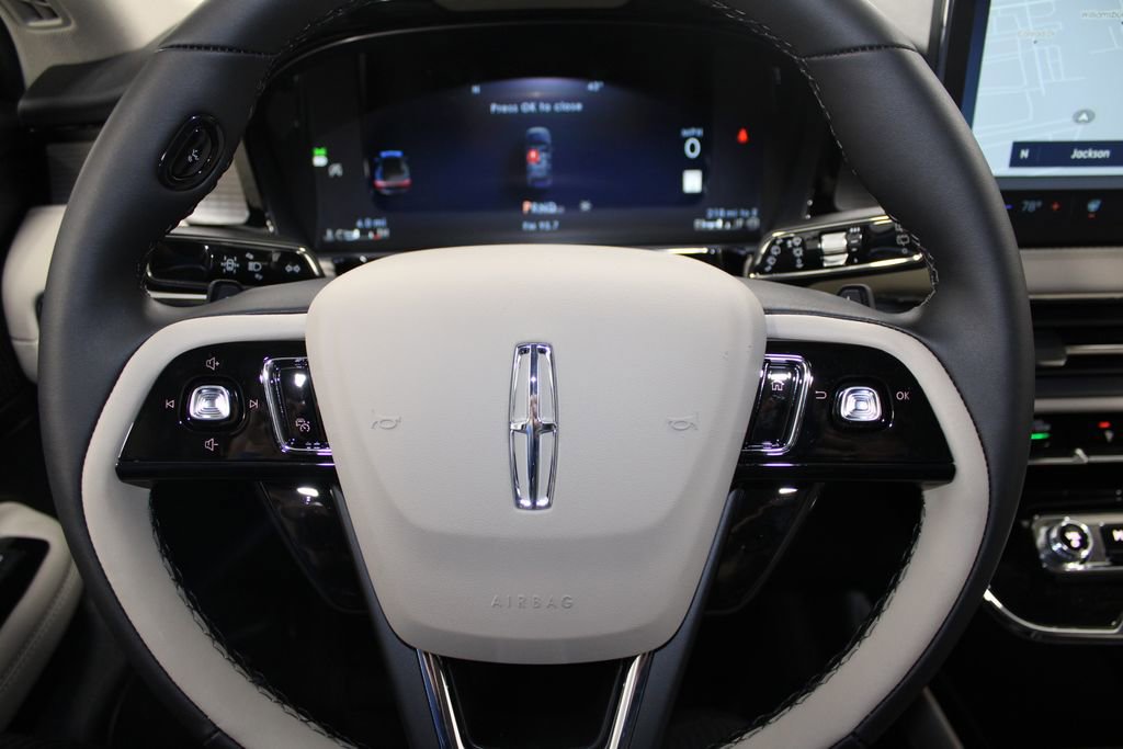 New 2026 Lincoln Corsair Premiere image 35