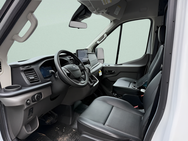 New 2026 Ford Transit 250 148 Medium Roof RWD image 4