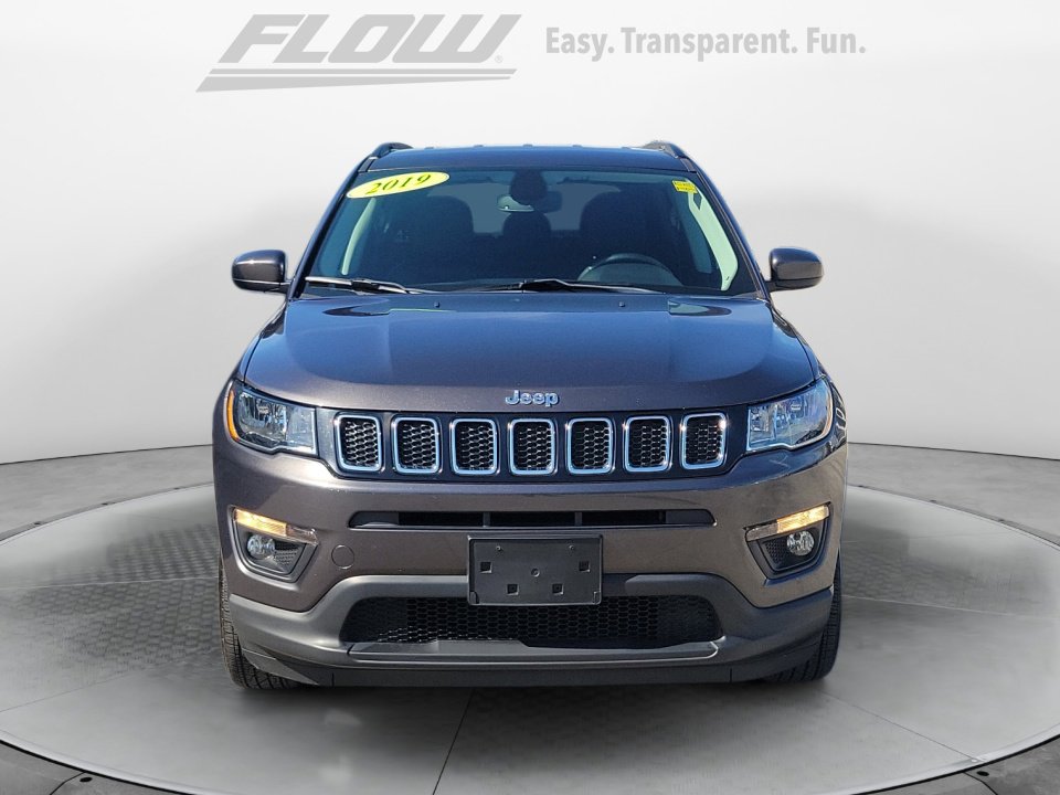 Used 2019 Jeep Compass Latitude w/ Popular Equipment Group image 3