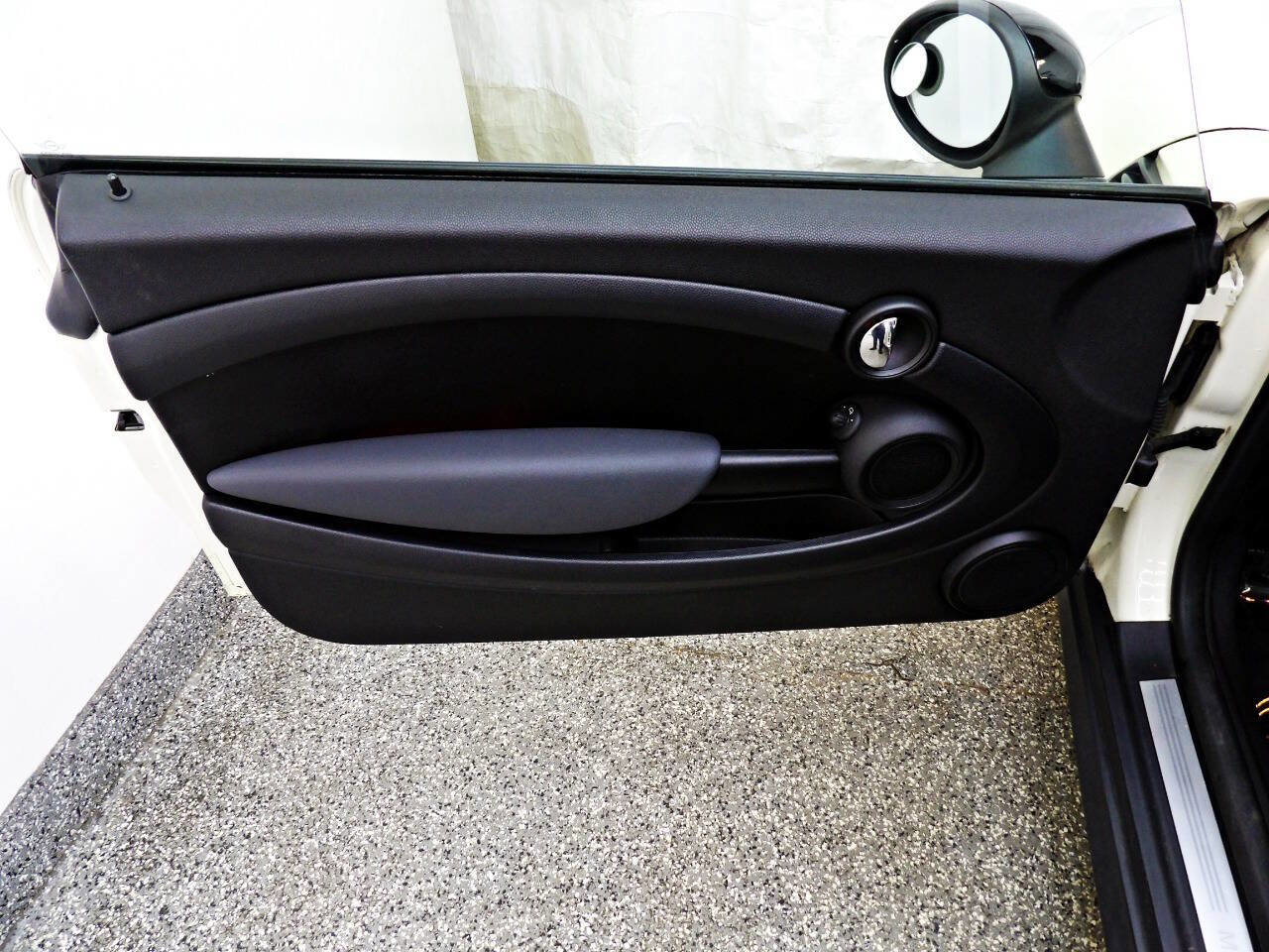 Used 2012 MINI Cooper Hardtop FWD image 7