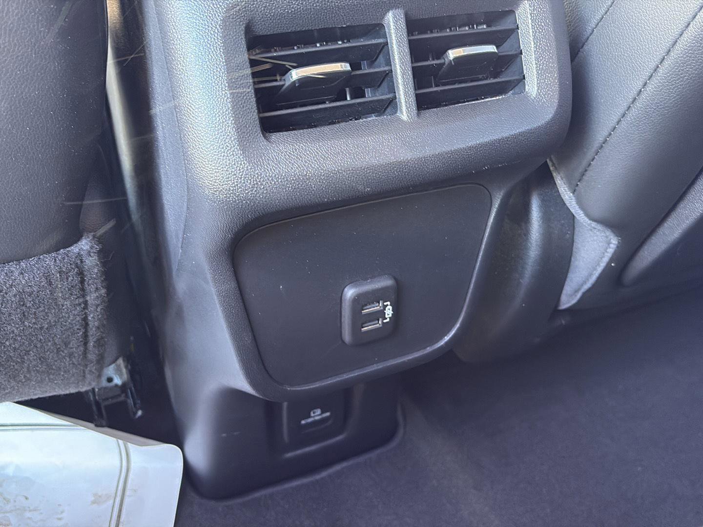 Used 2020 GMC Terrain SLT w/ Preferred Package image 16