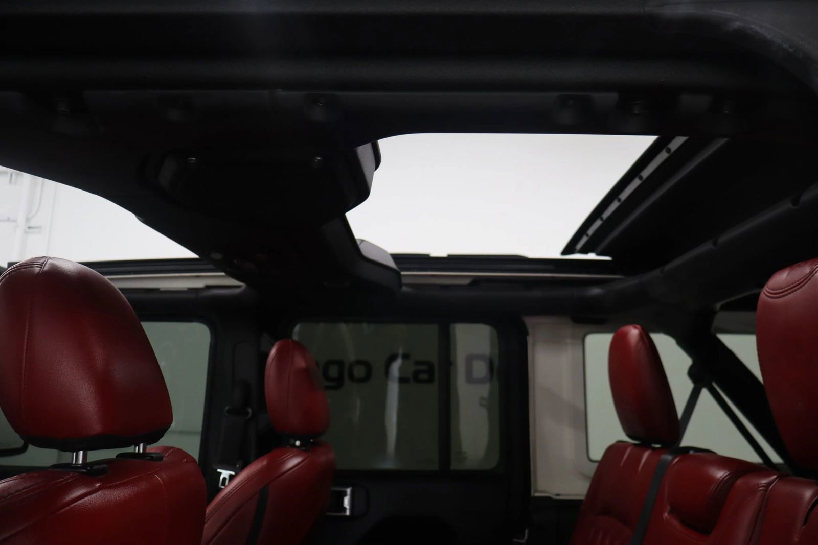 Used 2019 Jeep Wrangler Unlimited Sahara w/ Quick Order Package 24M Moab AWD/4WD image 51