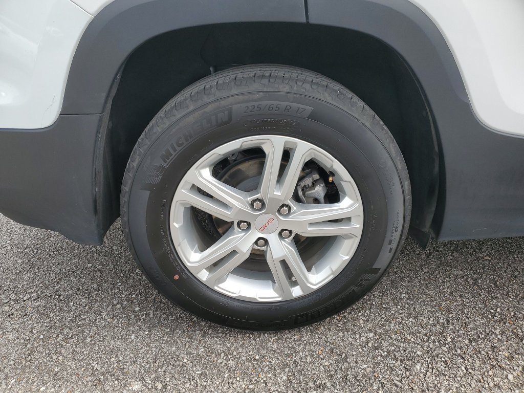 Used 2024 GMC Terrain SLE FWD image 5