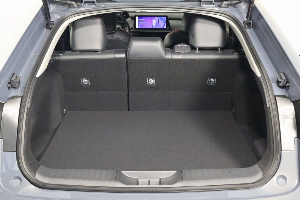 New 2026 Toyota Prius Plug-In Hybrid image 8