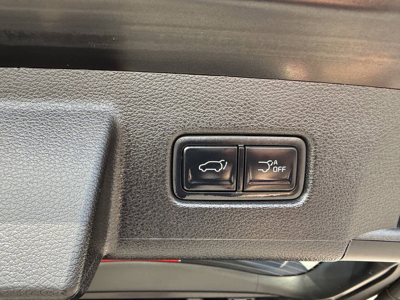 Used 2025 Kia Telluride S AWD/4WD image 32