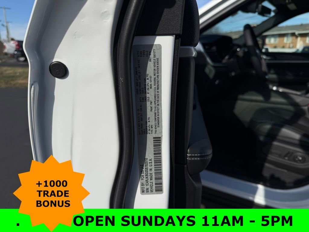 New 2025 Jeep Grand Cherokee L Limited image 31