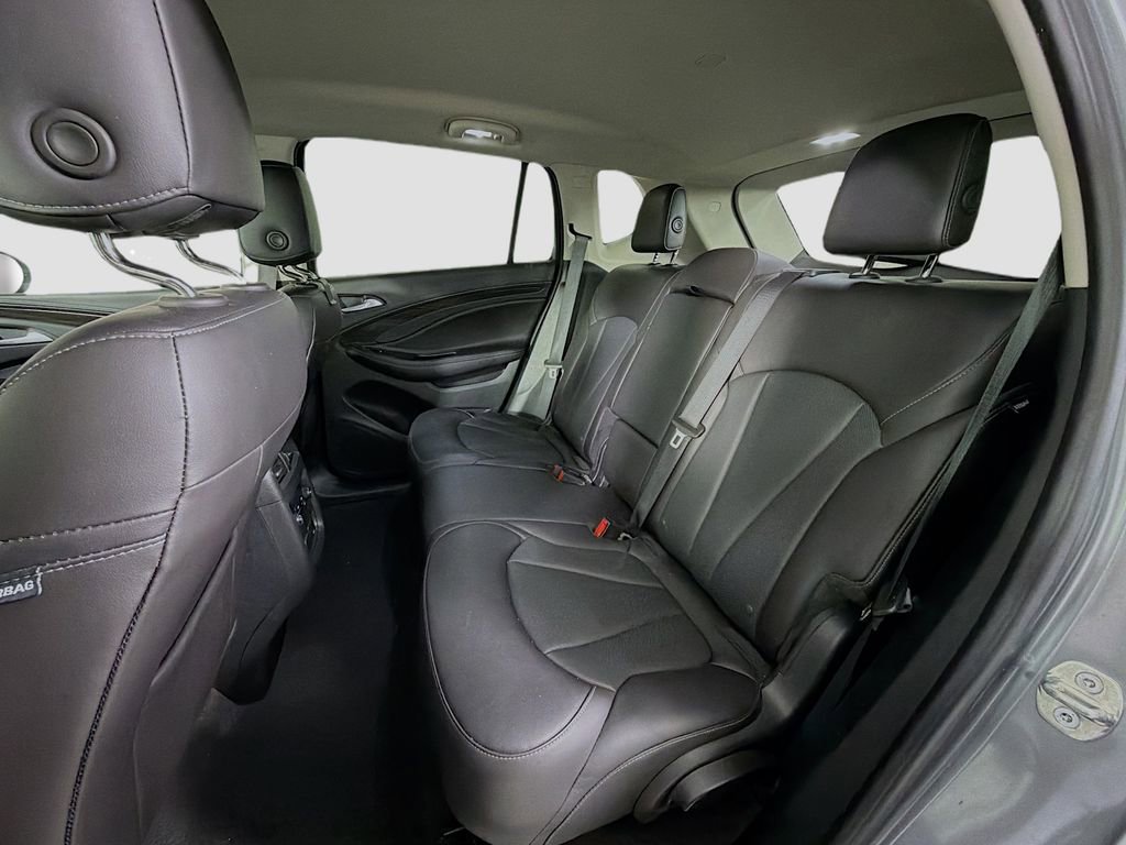 Used 2020 Buick Envision Essence image 25