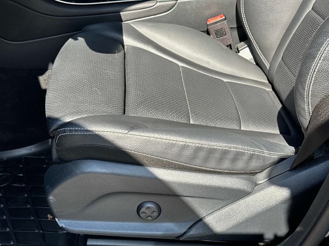 Certified 2023 Mercedes-Benz GLC 300 4MATIC Coupe image 16