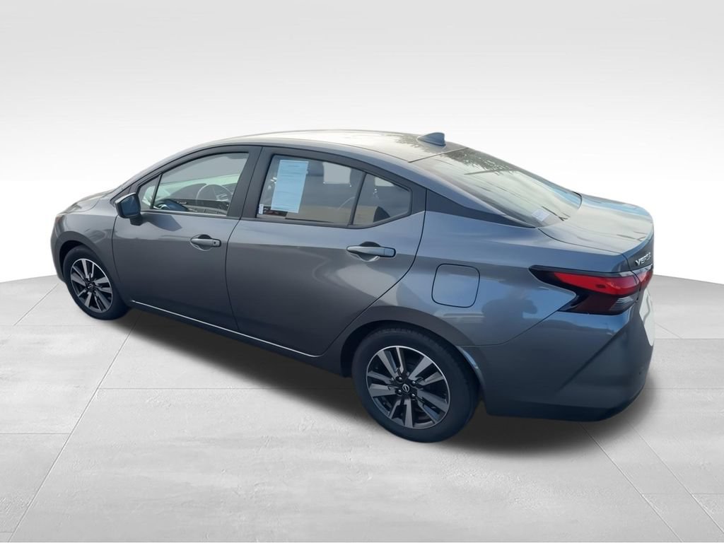 Used 2024 Nissan Versa SV FWD image 6