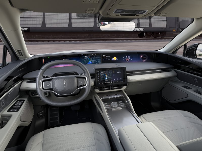 New 2026 Lincoln Nautilus Premier AWD/4WD image 9