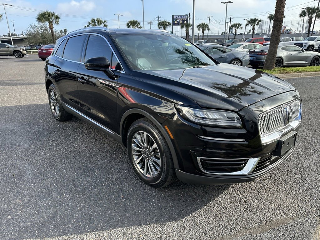 Used 2020 Lincoln Nautilus FWD w/ Equipment Group 101A image 8