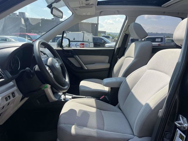 Used 2014 Subaru Forester 2.5i Premium w/ All-Weather Package AWD/4WD image 19