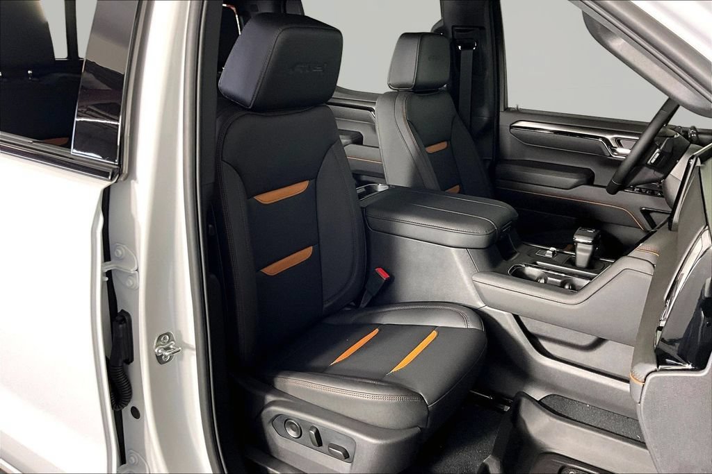 New 2026 GMC Sierra 1500 AT4 w/ AT4 Premium Package AWD/4WD image 11