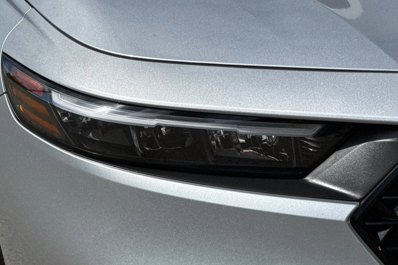 Used 2023 Honda Accord EX image 10