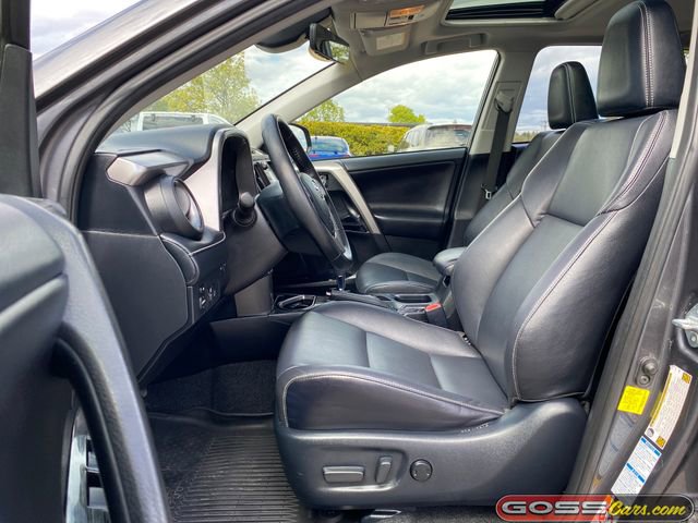 Used 2018 Toyota RAV4 Limited w/ All Weather Liner Package AWD/4WD image 25