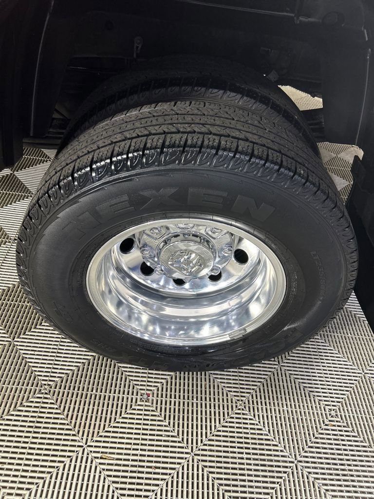 Used 2020 RAM 3500 Limited w/ Max Tow Package image 11