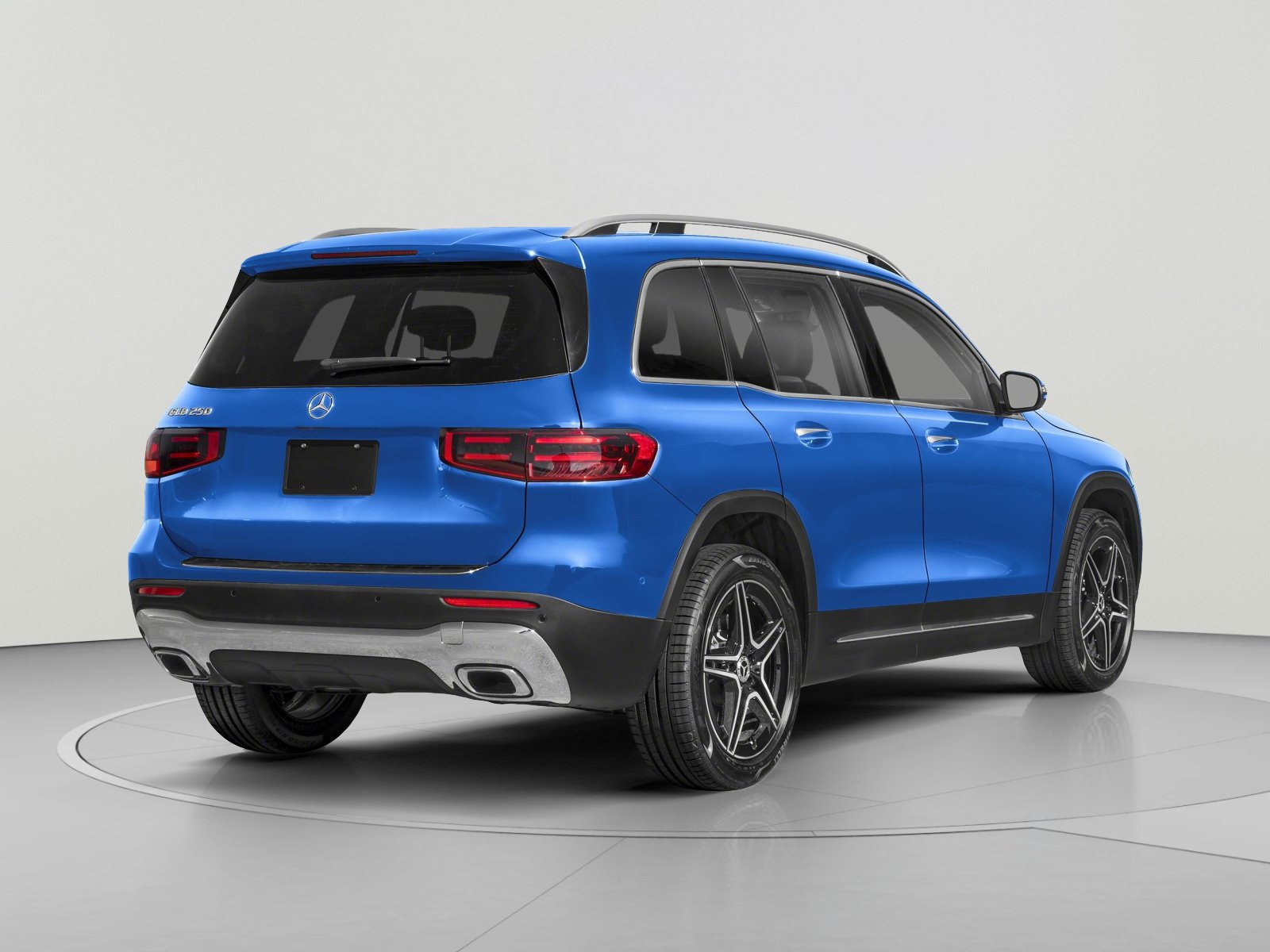 New 2026 Mercedes-Benz GLB 250 4MATIC image 2