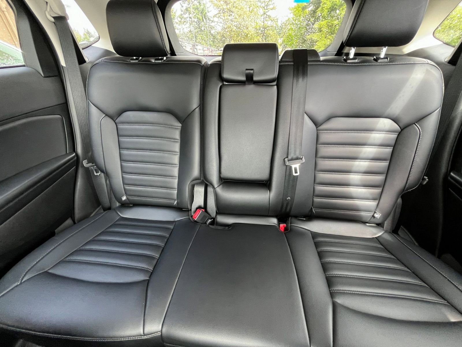 Used 2024 Ford Edge SEL image 38